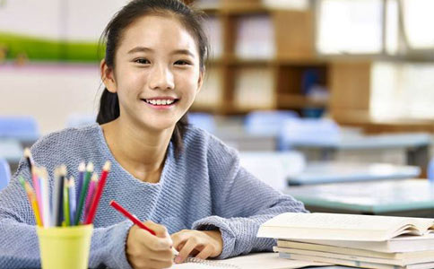 北京龙文教育定期给家长汇报学生的学习进度